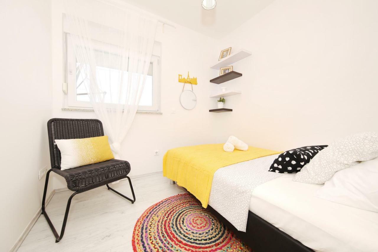 Seabreeze Apartment Задар Екстериор снимка